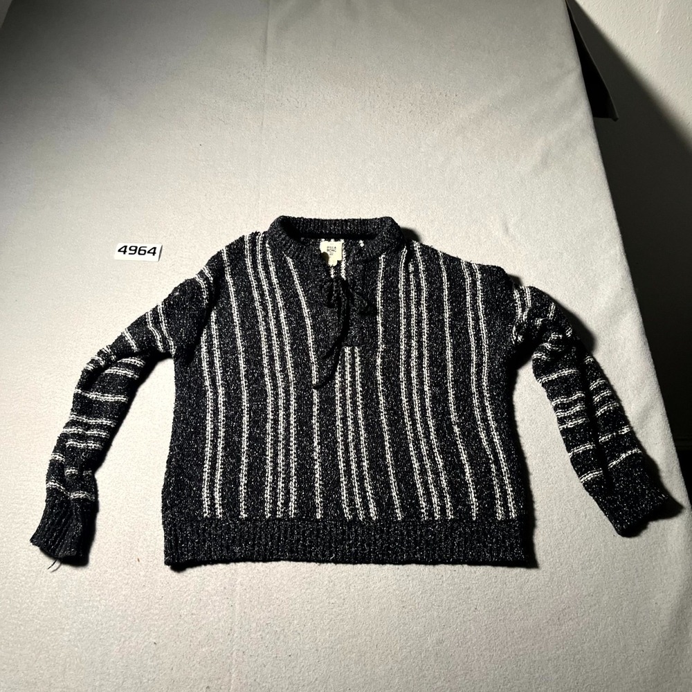 Billabong Sweater Womens Small Black White Striped Tight‎ Knit Ribbed Split Neck